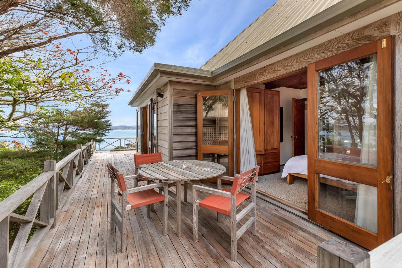 Te Maiki Retreat - Russell Holiday Home Exterior photo