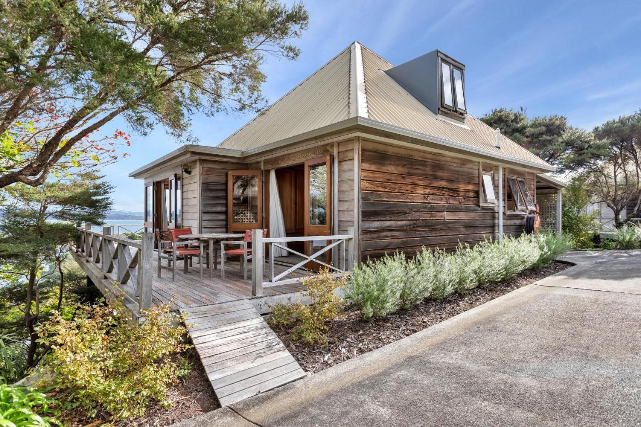 Te Maiki Retreat - Russell Holiday Home Exterior photo